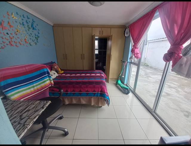 3 BEDROOM HOUSE FOR SALE IN WOODLANDS